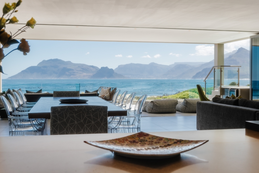 4 Bedroom Property for Sale in Kommetjie Western Cape